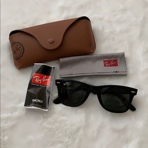 Ray-Ban Original Classic Wayfarer Sunglasses